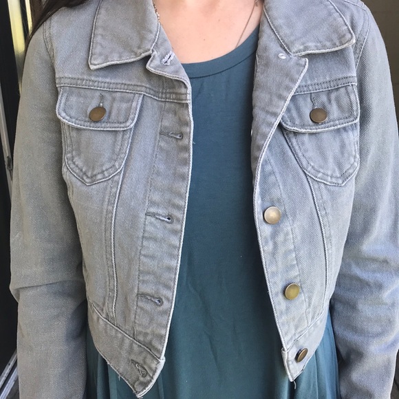 Gray denim jacket - Picture 2 of 3